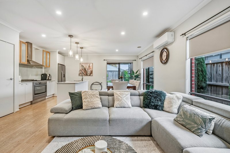 Photo - 14 Casuarina Road, Officer VIC 3809 - Image 6