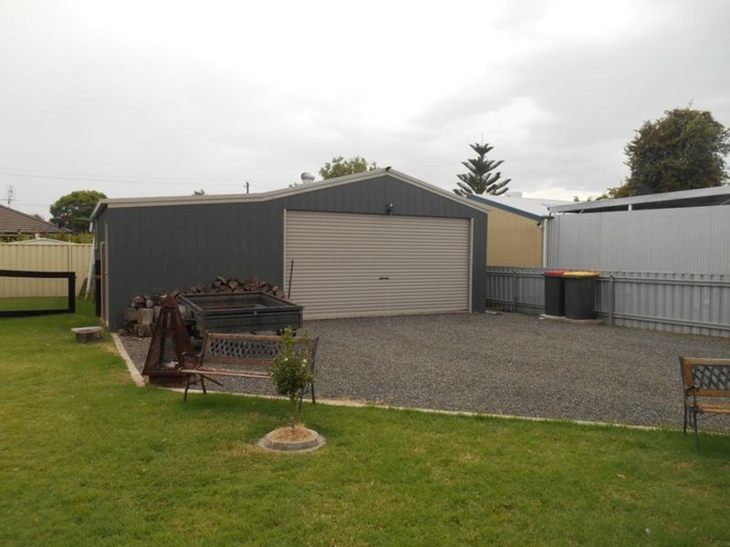 Photo - 14 Catherine Street, Cessnock NSW 2325 - Image 13