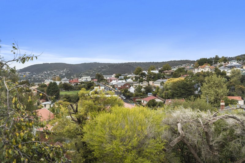 Photo - 14 Cavell Street, West Hobart TAS 7000 - Image 3