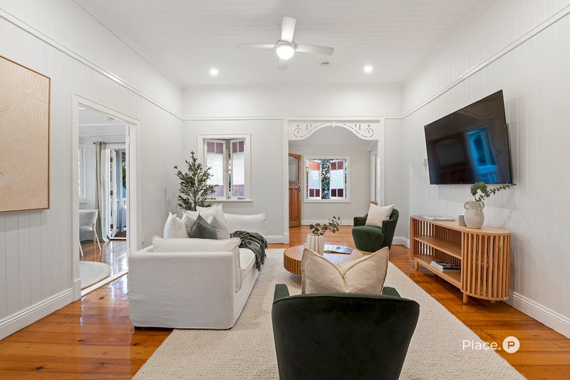 Photo - 14 Cedar Street, Greenslopes QLD 4120 - Image 10