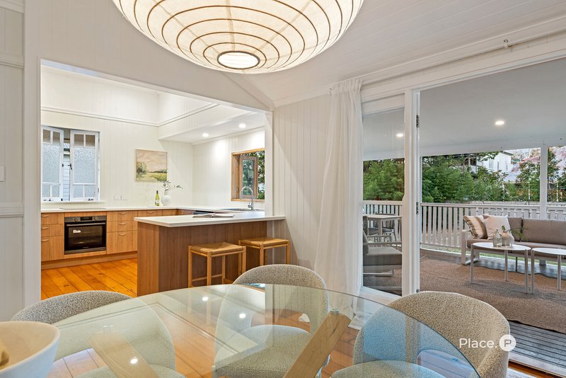 Photo - 14 Cedar Street, Greenslopes QLD 4120 - Image 16