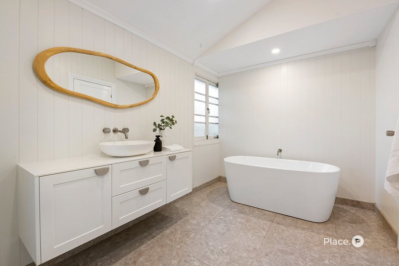 Photo - 14 Cedar Street, Greenslopes QLD 4120 - Image 20