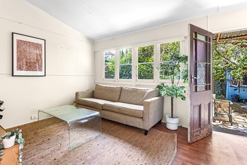 Photo - 14 Central Avenue, Marrickville NSW 2204 - Image 3