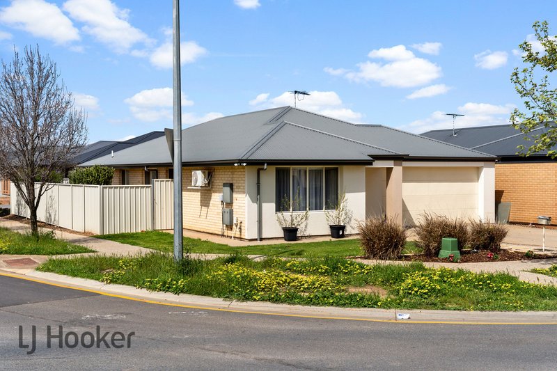 Photo - 14 Central Boulevard, Munno Para West SA 5115 - Image 3