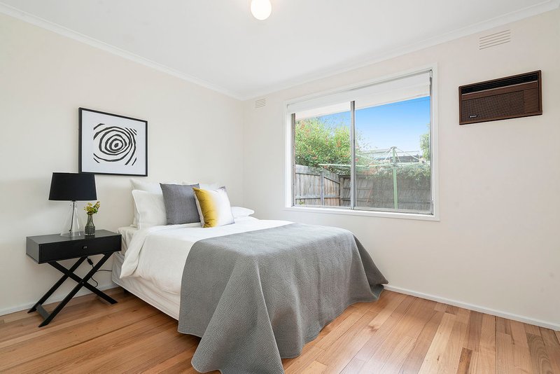 Photo - 1/4 Centre Dandenong Road, Cheltenham VIC 3192 - Image 6