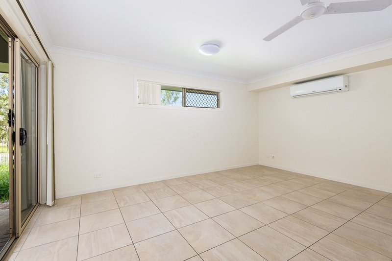 Photo - 14 Ceres Street, Wulkuraka QLD 4305 - Image 7