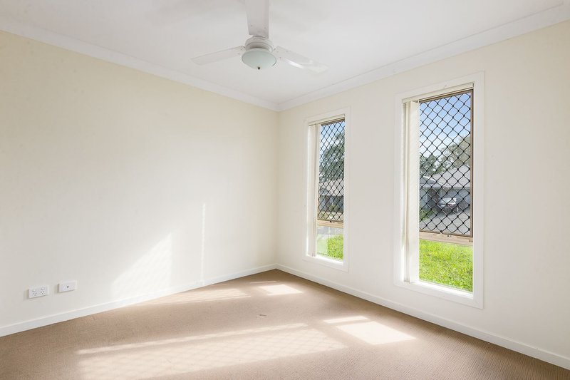 Photo - 14 Ceres Street, Wulkuraka QLD 4305 - Image 9