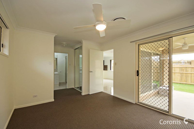 Photo - 14 Chalk Circuit, North Lakes QLD 4509 - Image 5