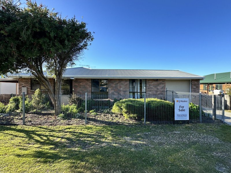 Photo - 14 Charles Street, Beaumaris TAS 7215 - Image 2