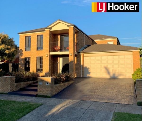 14 Charlwood Close, Lynbrook VIC 3975