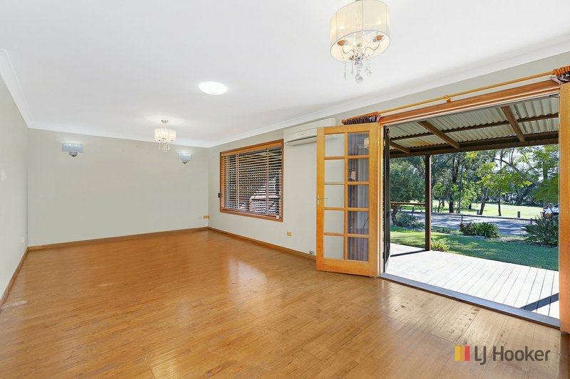 Photo - 14 Chelmsford Road, Lake Haven NSW 2263 - Image 5