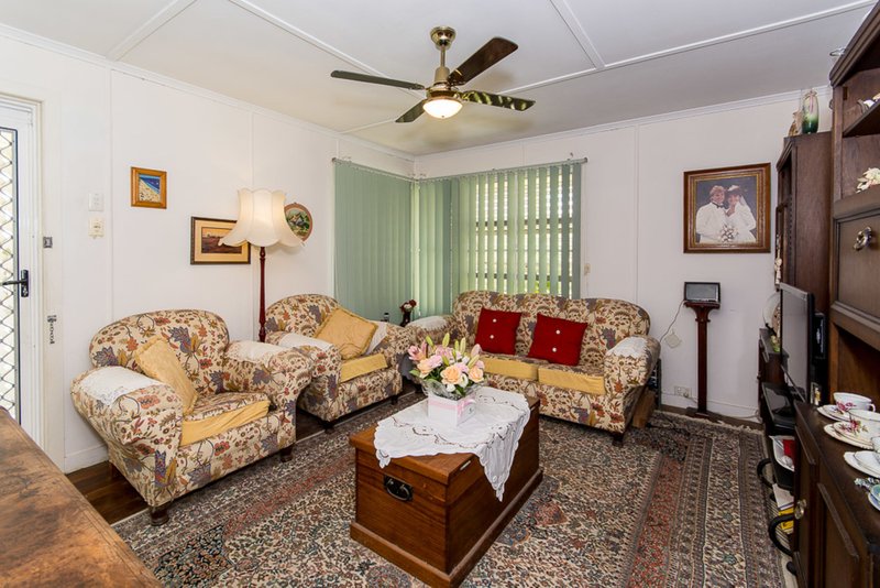 Photo - 14 Chesterfield Street, Wavell Heights QLD 4012 - Image 5