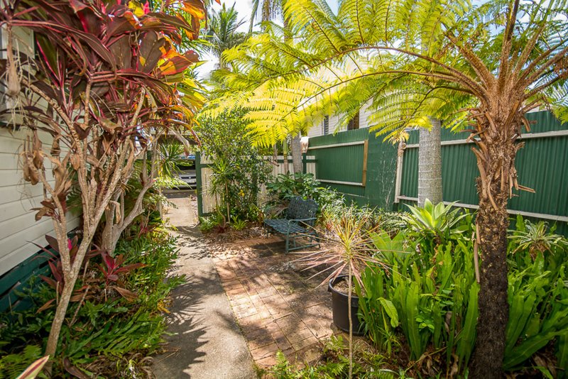 Photo - 14 Chesterfield Street, Wavell Heights QLD 4012 - Image 11