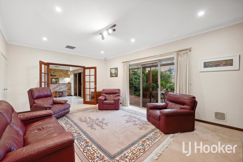 Photo - 14 Chesters Way, Winthrop WA 6150 - Image 16