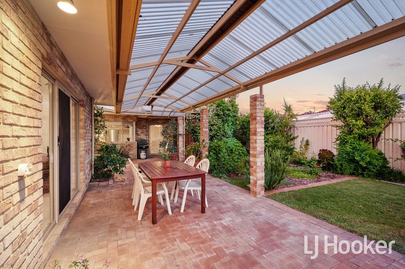 Photo - 14 Chesters Way, Winthrop WA 6150 - Image 17