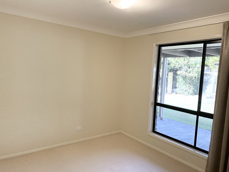 Photo - 14 Cheviot Street, North Lakes QLD 4509 - Image 10