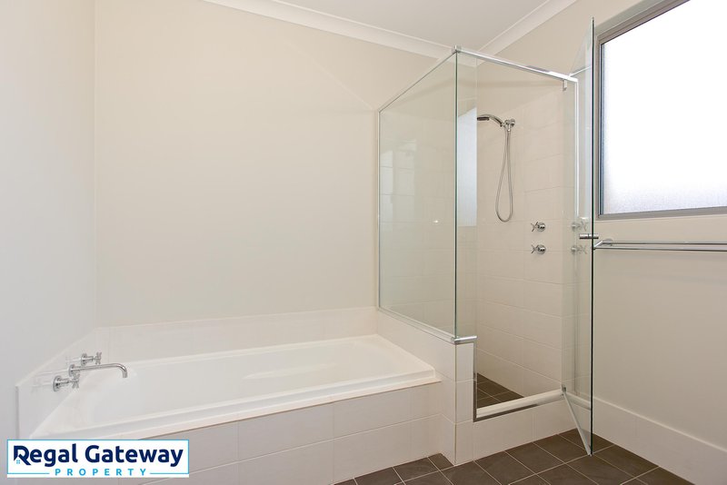 Photo - 14 Chicory Street, Treeby WA 6164 - Image 19