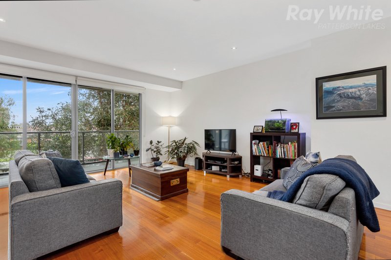 Photo - 14 Chicquita Circuit, Mentone VIC 3194 - Image