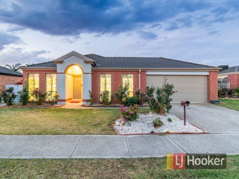 14 Chisholm Crescent, Narre Warren South VIC 3805