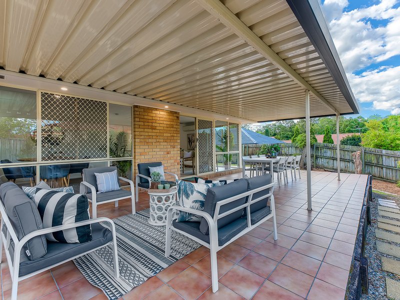 Photo - 14 Chital Place, Chermside West QLD 4032 - Image 3