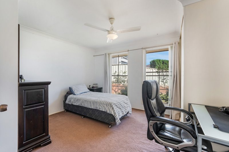 Photo - 14 Christmas Place, Green Valley NSW 2168 - Image 10