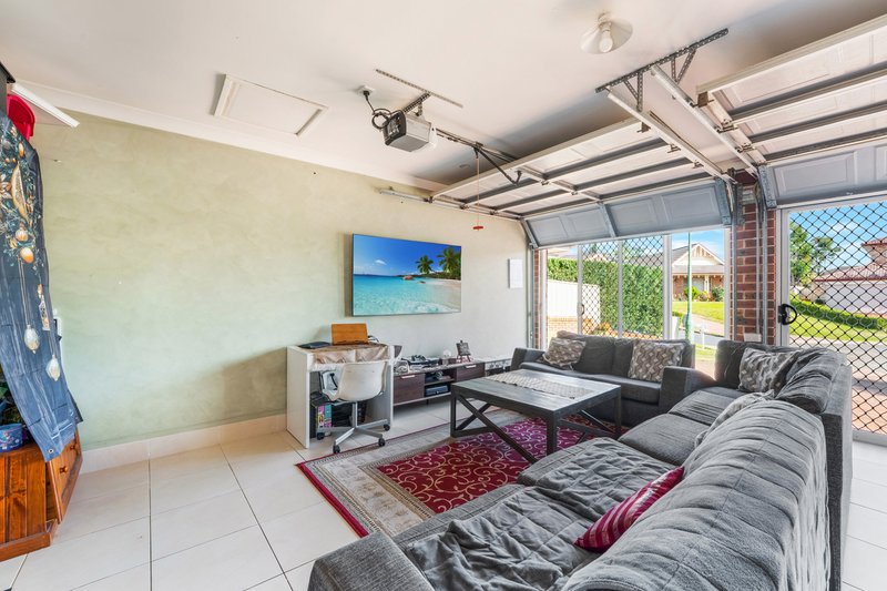 Photo - 14 Christmas Place, Green Valley NSW 2168 - Image 17