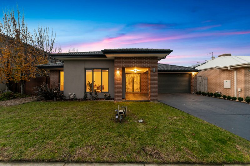 Photo - 14 Christopher Road, Officer VIC 3809 - Image 1