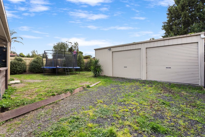 Photo - 14 Claire Close, Pakenham VIC 3810 - Image 14