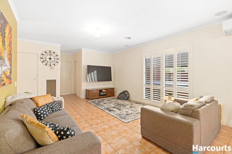 Photo - 14 Clare Court, Rowville VIC 3178 - Image 6