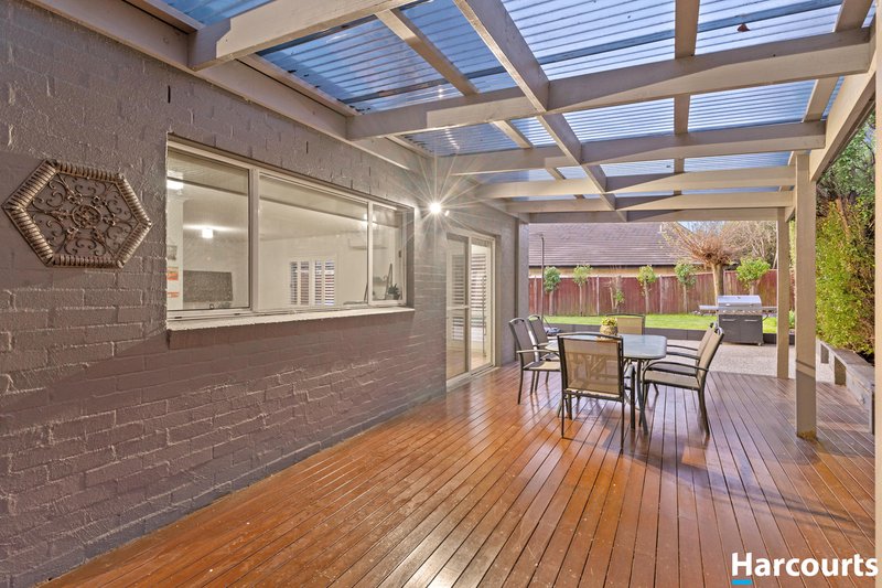 Photo - 14 Clare Court, Rowville VIC 3178 - Image 11