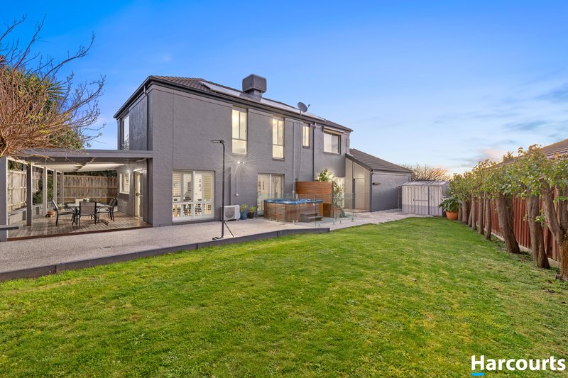 Photo - 14 Clare Court, Rowville VIC 3178 - Image 12