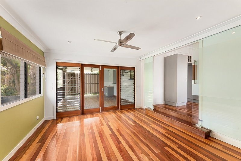 Photo - 14 Clausen Street, Mount Gravatt East QLD 4122 - Image 6