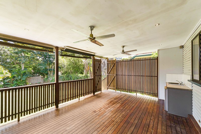 Photo - 14 Clausen Street, Mount Gravatt East QLD 4122 - Image 10