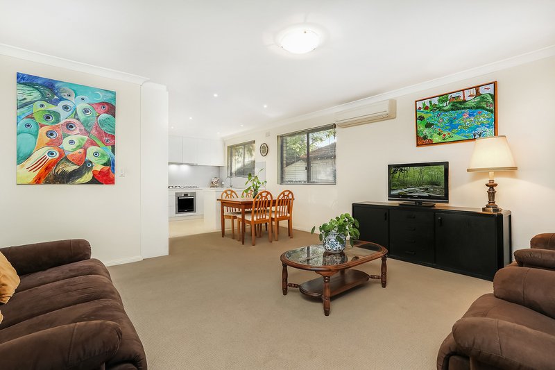 Photo - 1/4 College Street, Gladesville NSW 2111 - Image 2