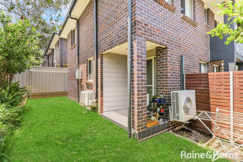 Photo - 1/4 Collins Street, St Marys NSW 2760 - Image 9