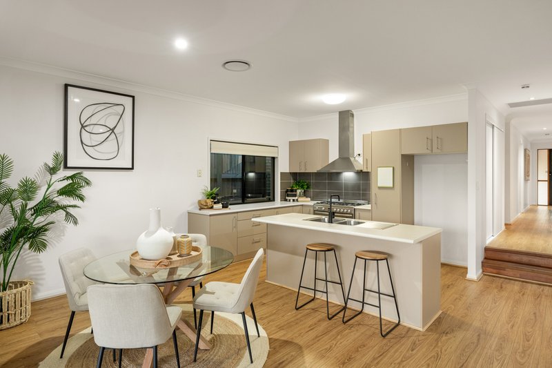 Photo - 14 Colorado Drive, Springfield Lakes QLD 4300 - Image 5