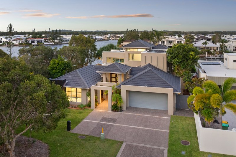 Photo - 14 Columba Place, Pelican Waters QLD 4551 - Image 4
