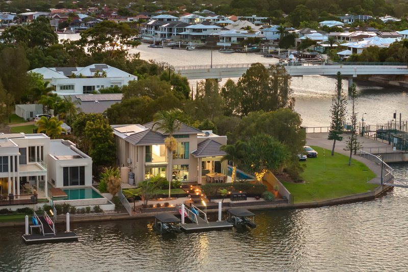 Photo - 14 Columba Place, Pelican Waters QLD 4551 - Image 25