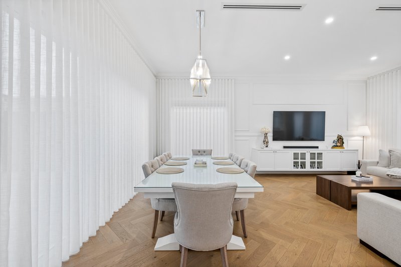 Photo - 14 Commonwealth Circuit, Donnybrook VIC 3064 - Image 12