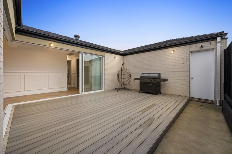 Photo - 14 Commonwealth Circuit, Donnybrook VIC 3064 - Image 18