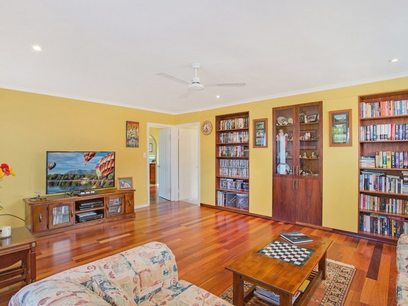 Photo - 14 Congreve Close, Mudgeeraba QLD 4213 - Image 6