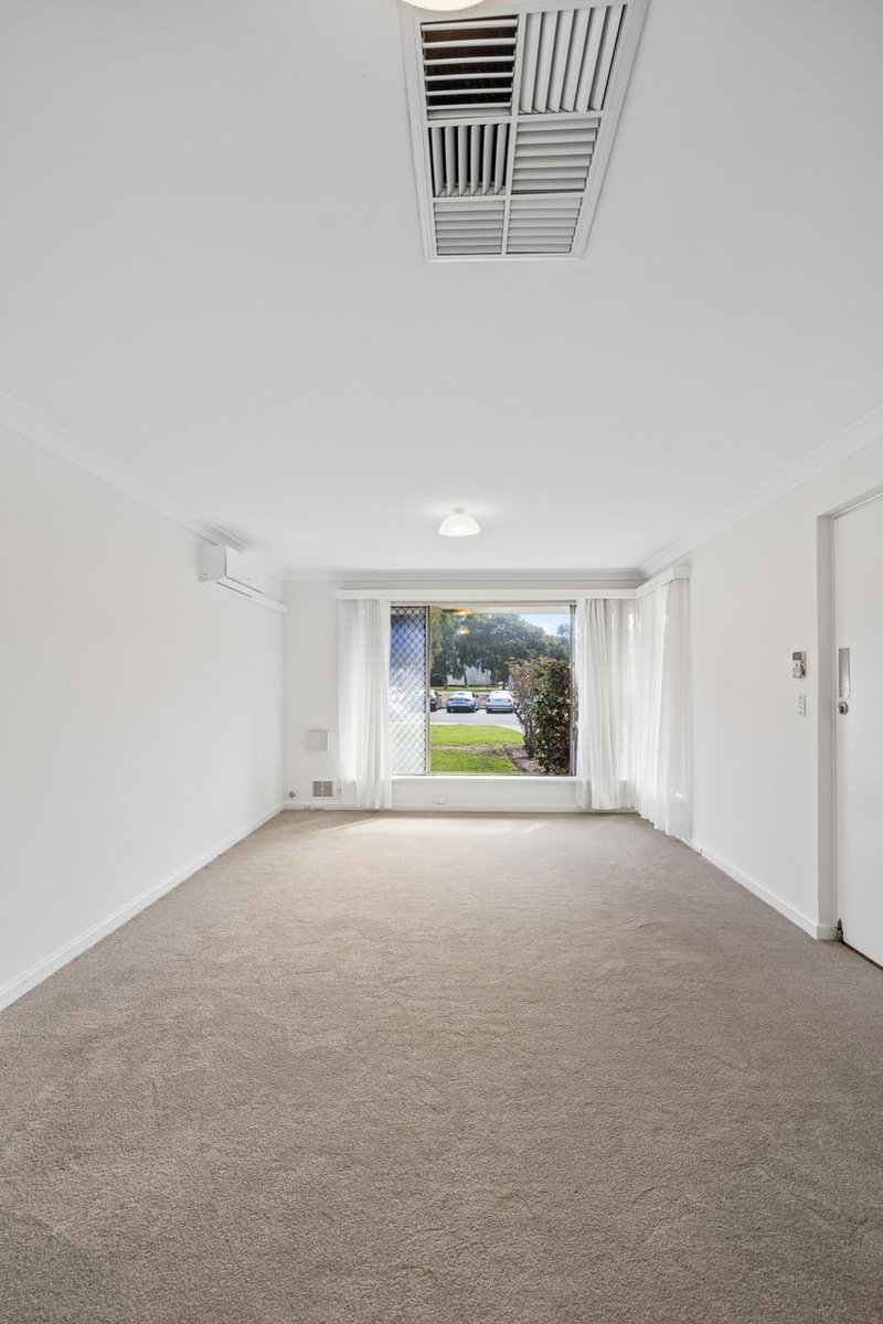 Photo - 14 Conlon Street, Waterford WA 6152 - Image 23