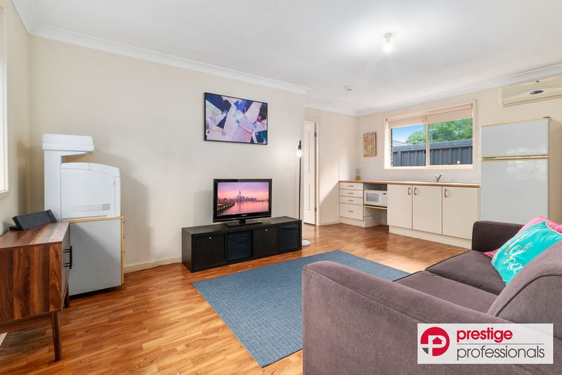 Photo - 14 Continua Court, Wattle Grove NSW 2173 - Image 8