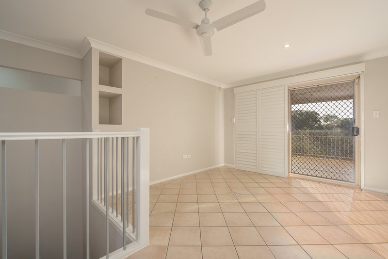 Photo - 14 Coolibah Street, Kin Kora QLD 4680 - Image 5