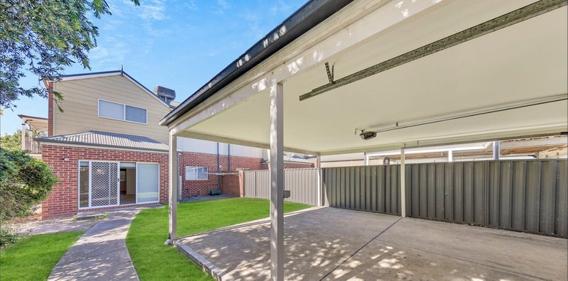 Photo - 14 Cooma Lane, Craigieburn VIC 3064 - Image 11