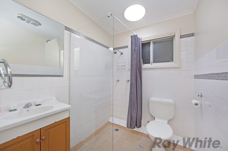 Photo - 14 Coonanga Avenue, Budgewoi NSW 2262 - Image 7