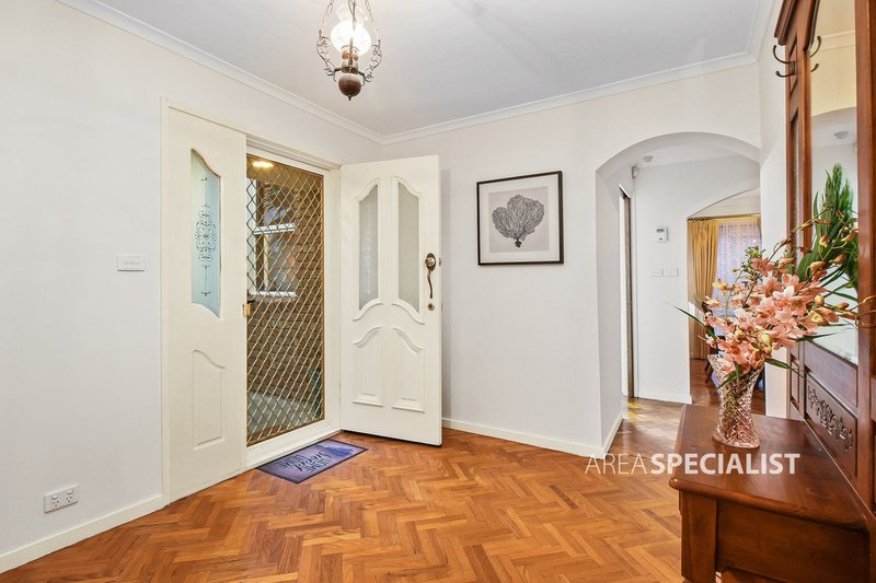 Photo - 14 Corio Drive, Springvale South VIC 3172 - Image 3