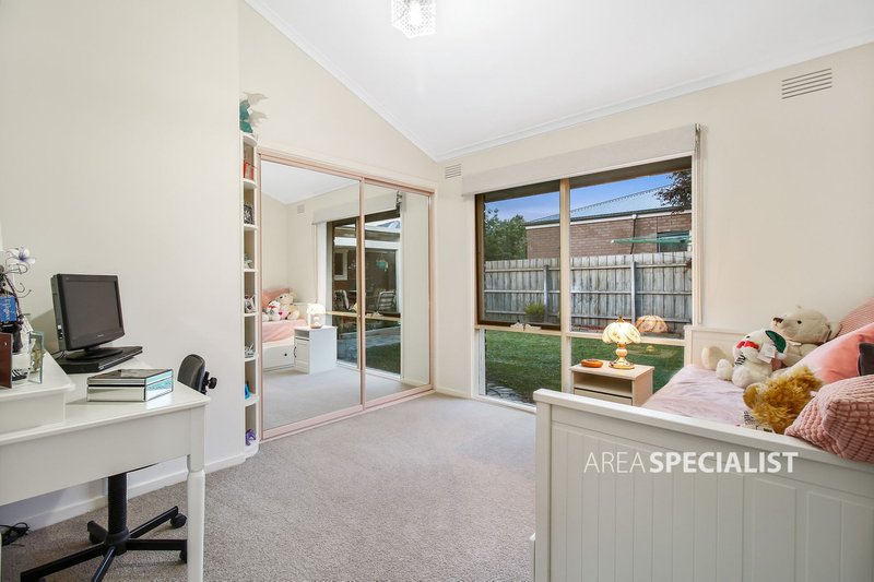 Photo - 14 Corio Drive, Springvale South VIC 3172 - Image 16