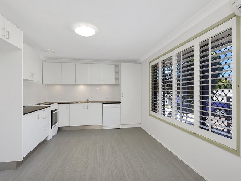 1/4 Cotinga Crescent, Burleigh Waters QLD 4220