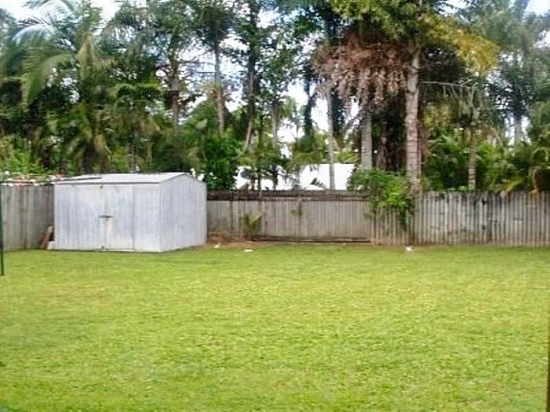 Photo - 14 Cottesloe Drive, Kewarra Beach QLD 4879 - Image 6